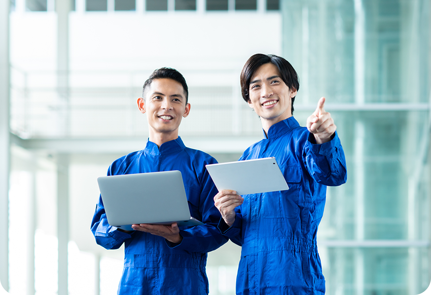 作業スタッフの画像